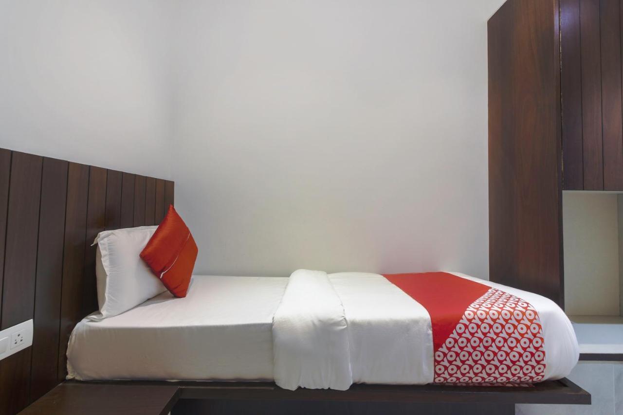 Hotel Flora Suites Mumbai Eksteriør bilde