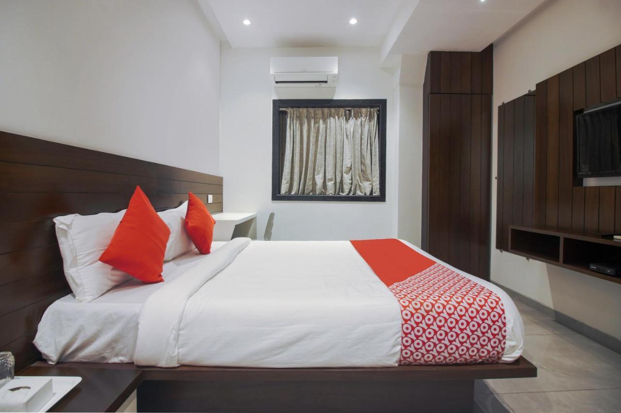 Hotel Flora Suites Mumbai Eksteriør bilde