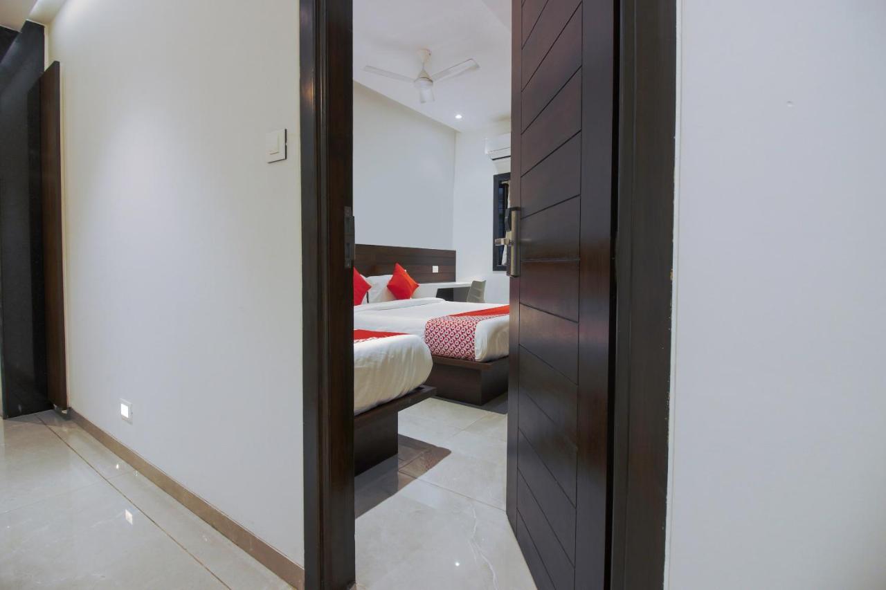 Hotel Flora Suites Mumbai Eksteriør bilde